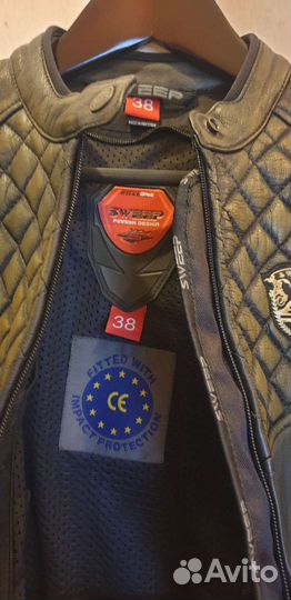 Мотокуртка кожаная женская, Sweep