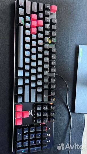 Игровая механическая клавиатура