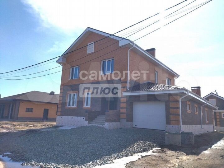 Коттедж 332 м² на участке 10,6 сот.