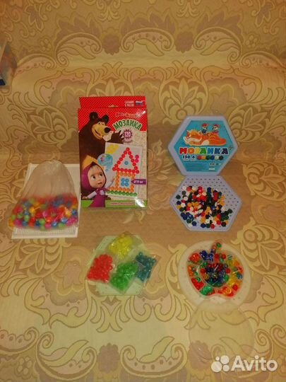 Развивающие игрушки, пазлы, мозайка