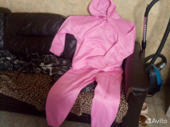 Спортивный костюм женский новый