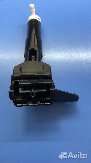 Форсунка омывателя фары MMC Outlender GF 12- Права