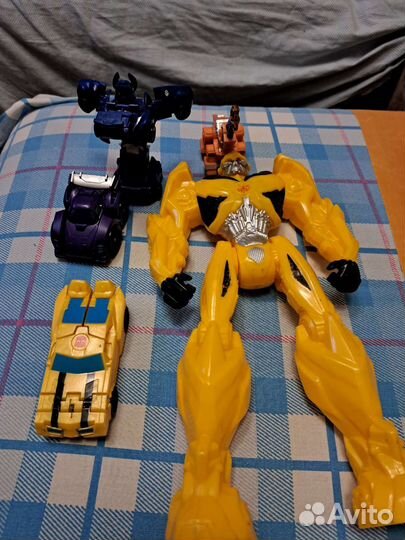 Игрушка робот трансформер