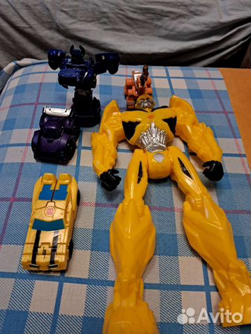 Игрушка робот трансформер
