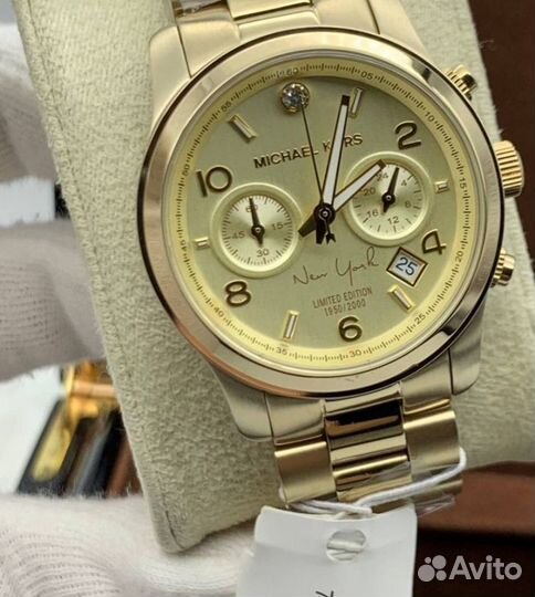 Часы Michael Kors Runway MK5662