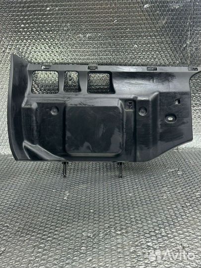 Накладка торпедо Toyota Camry XV70, 2019