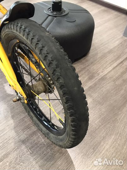 Детский велосипед 16