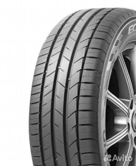 Kumho Ecsta HS52 195/55 R15