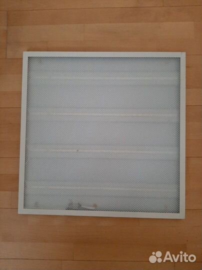 Светильник потолочный 220В