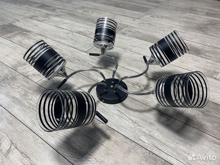 Люстра потолочная