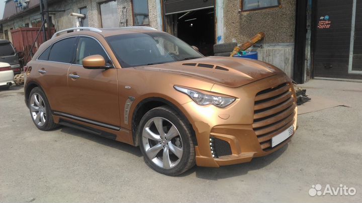 Передний бампер Infinity FX35 Jass-Rs