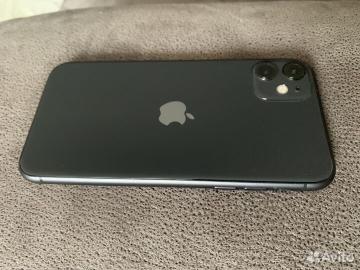 iPhone 11