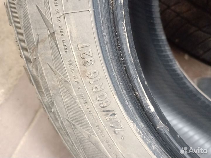 Toyo Observe G3-Ice 205/60 R16 92T