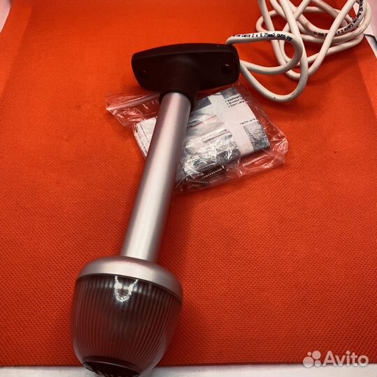 Огонь круговой светодиодный hella Marine на стойке