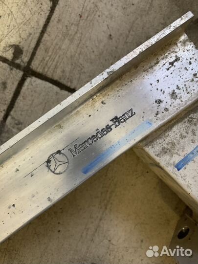 Усилитель заднего бампера A1676109900 MB W167