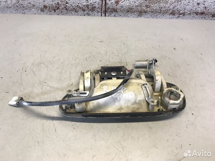 Ручка двери наружная передняя правая Mitsubishi