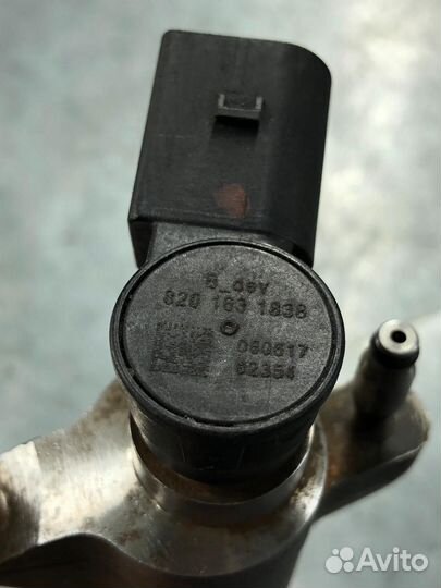 Форсунка топливная Renault 2.3 Dci 8201631838