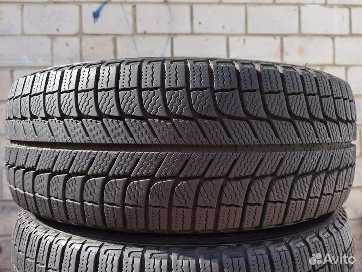 Michelin X-Ice XI3 205/55 R16 99V
