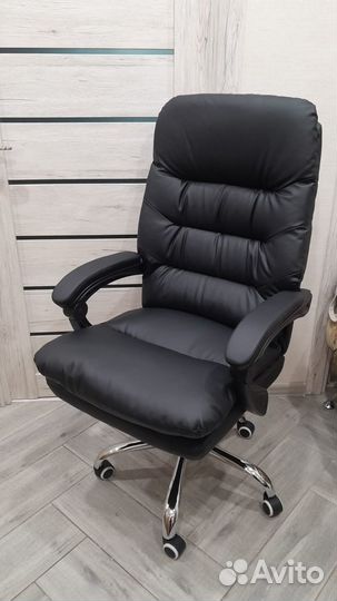 Новое кресло компьютерное для дома и офиса