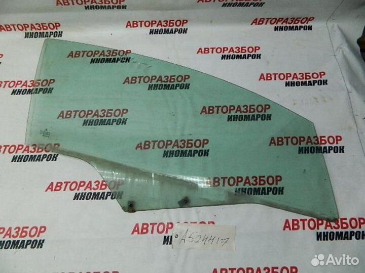 Стекло боковое переднее правое Citroen C4