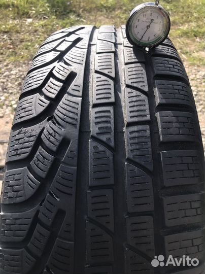 Pirelli Winter Sottozero 210 Serie II 225/60 R17 99H
