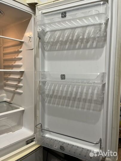 Холодильник samsung