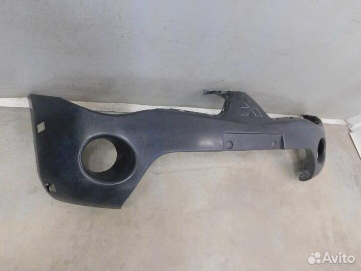 Бампер передний Mitsubishi L200