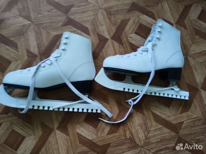 Коньки фигурные