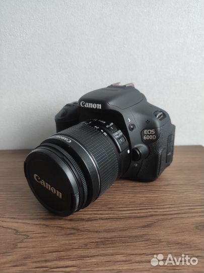 Фотоаппарат Canon EOS 600D Kit EF-S 18-55mm