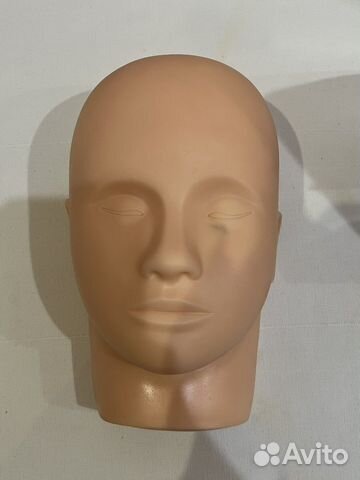 Маникен для наращивания ресниц. удобный