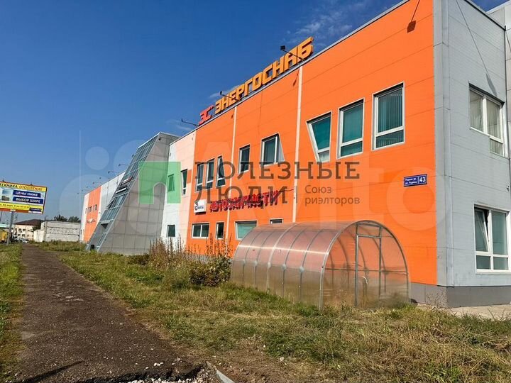 Продам торговое помещение, 2070 м²