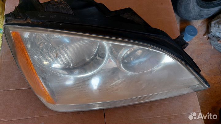 Фара Kia