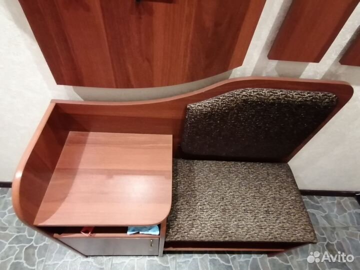 Прихожая