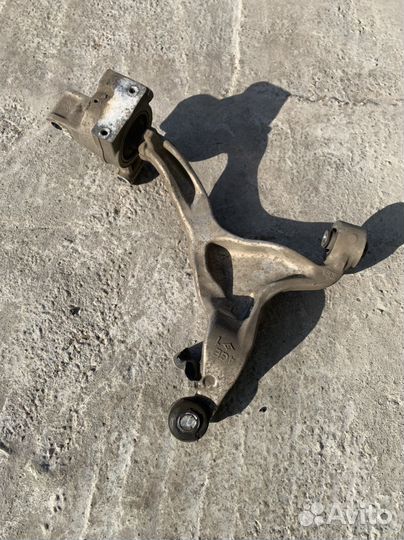 Рычаг левый нижний infiniti q50