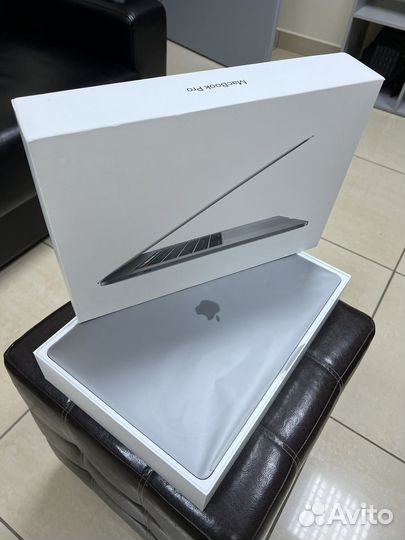 MacBook Pro 15 2017 i7 16gb