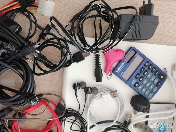 Провода и зарядные устройства