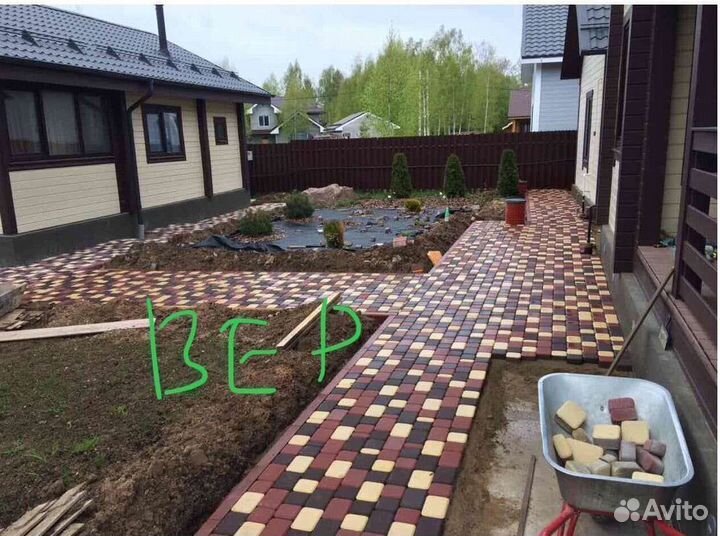 Укладка тротуарной плитки