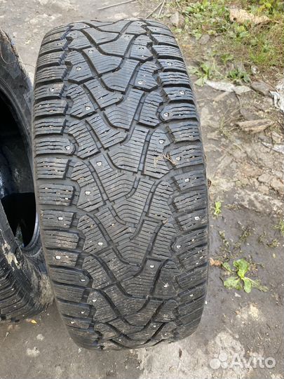 Pirelli Ice Zero 265/65 R17