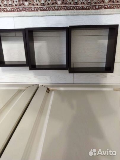 Полка настенная навесная