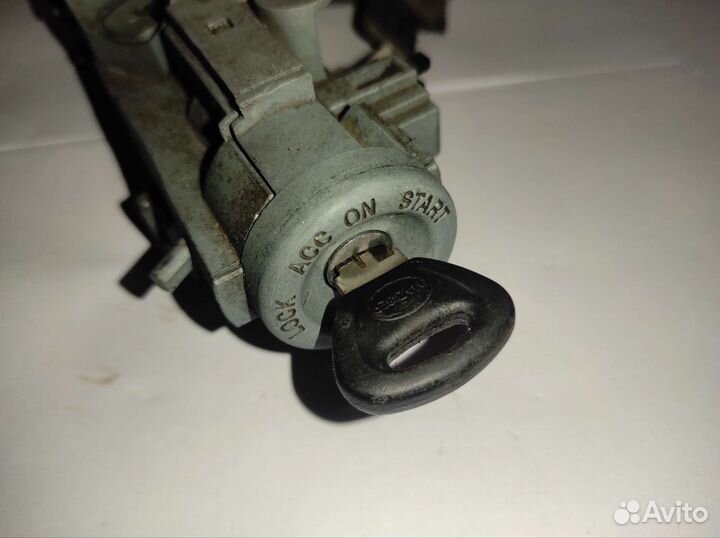 Замок зажигания Mazda 323, Familia BJ рест