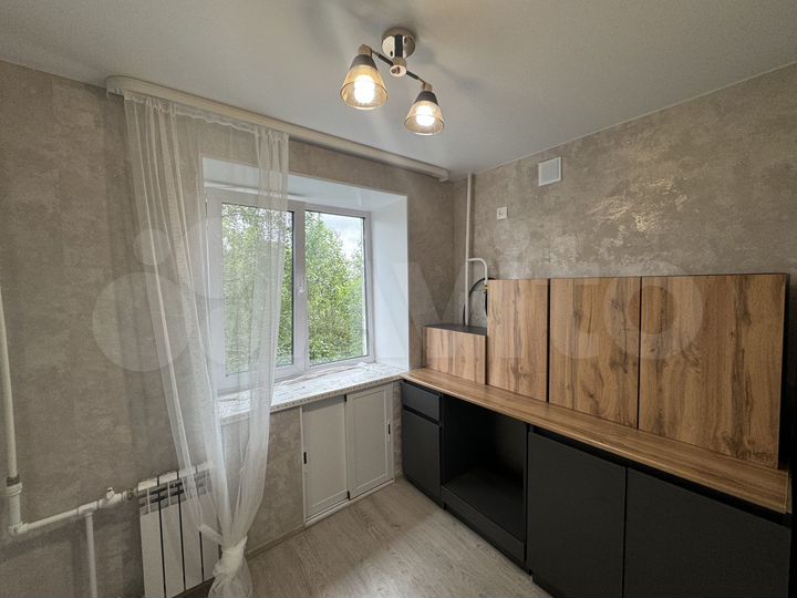 3-к. квартира, 57 м², 4/5 эт.