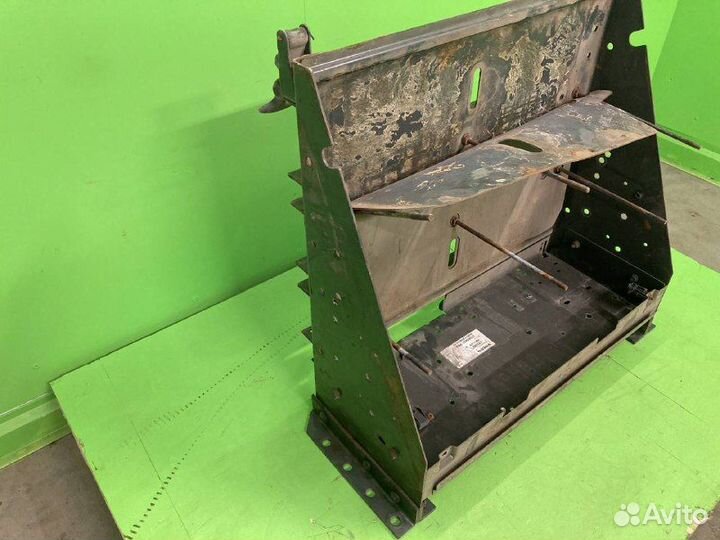 Ящик акб volvo FH13