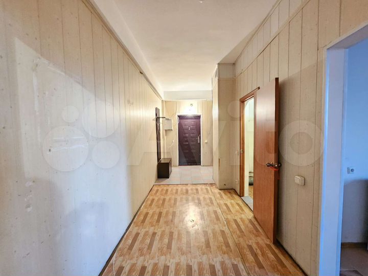 2-к. квартира, 58 м², 6/10 эт.