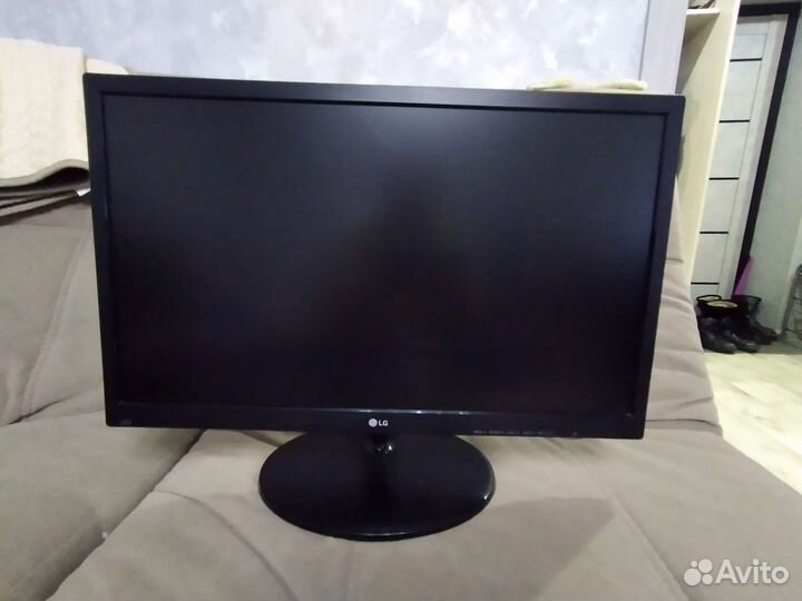 Монитор LG