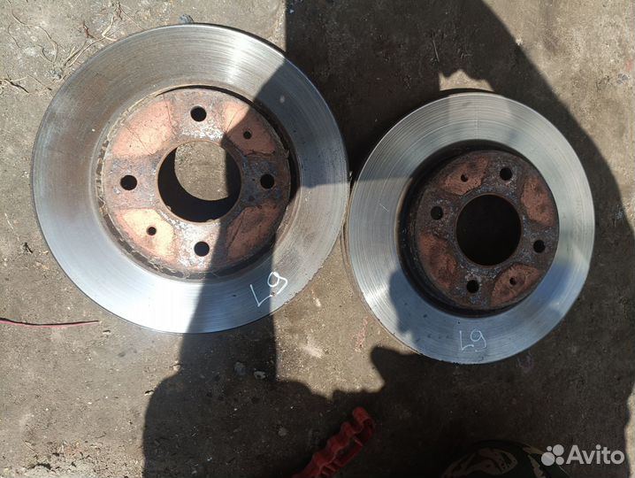 Тормозные диски Mitsubishi Lancer 9