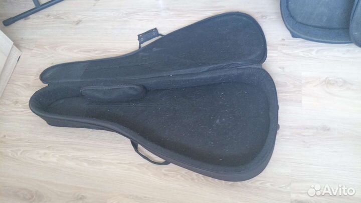 Полужесткий легкий чехол для классических гитар