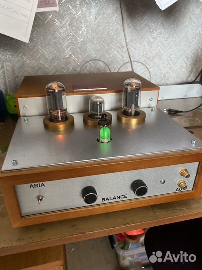 Ламповый усилитель,фонкорректор,часы
