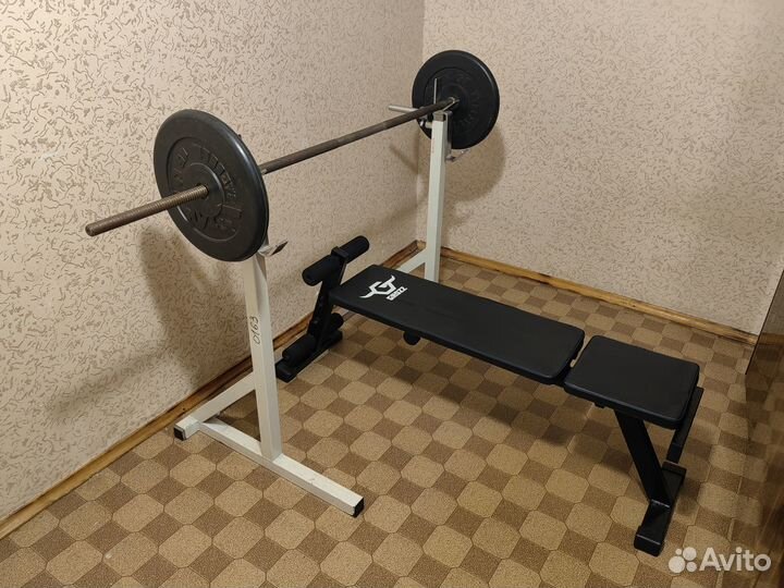 Штанга, скамья и стойки для жима лежа и приседа