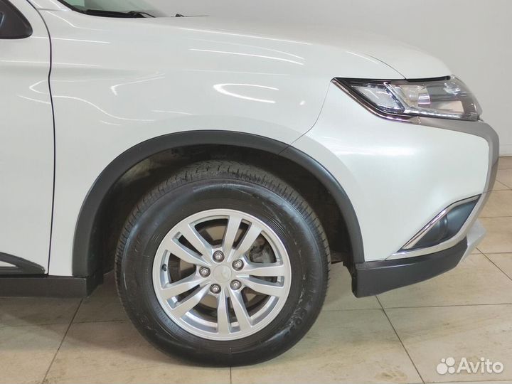 Mitsubishi Outlander 2.0 CVT, 2018, 122 731 км