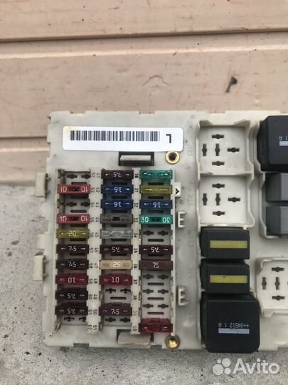 Блок предохранителей Ford Focus 1 518274204